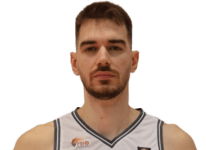 https://img.zhizhuzhibov.com.cn/img/basketball/player/1b11af319b90dc13980933bc99c1ccbd.png