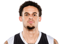 https://img.zhizhuzhibov.com.cn/img/basketball/player/6a39b99001f0f3971dd5d4e3e7f71329.png