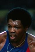 https://img.zhizhuzhibov.com.cn/img/basketball/player/6bbef772fbb0528707644d7aec3349ca.png