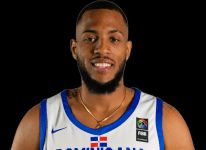 https://img.zhizhuzhibov.com.cn/img/basketball/player/879f0eee2cbd08745b4350b117650f6b.png