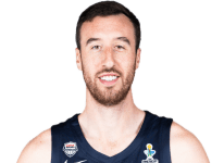 https://img.zhizhuzhibov.com.cn/img/basketball/player/f32a3254302bfae58c27e8bae84f4624.png
