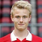 https://img.zhizhuzhibov.com.cn/img/football/player/66bbe3f1836cb581e54eb4265039ab2b.png
